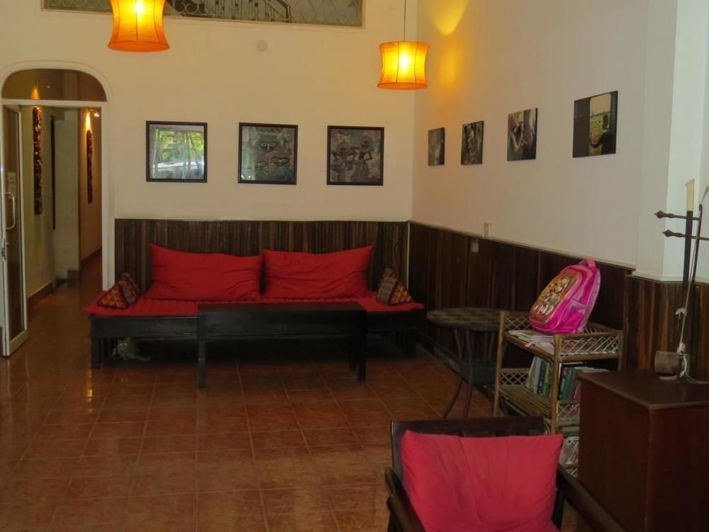 Goldie Guesthouse Phnom Penh Exterior foto