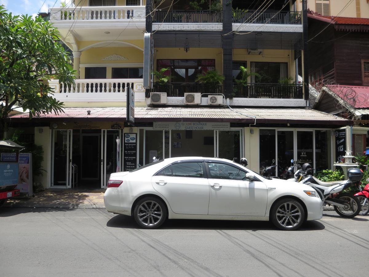 Goldie Guesthouse Phnom Penh Exterior foto