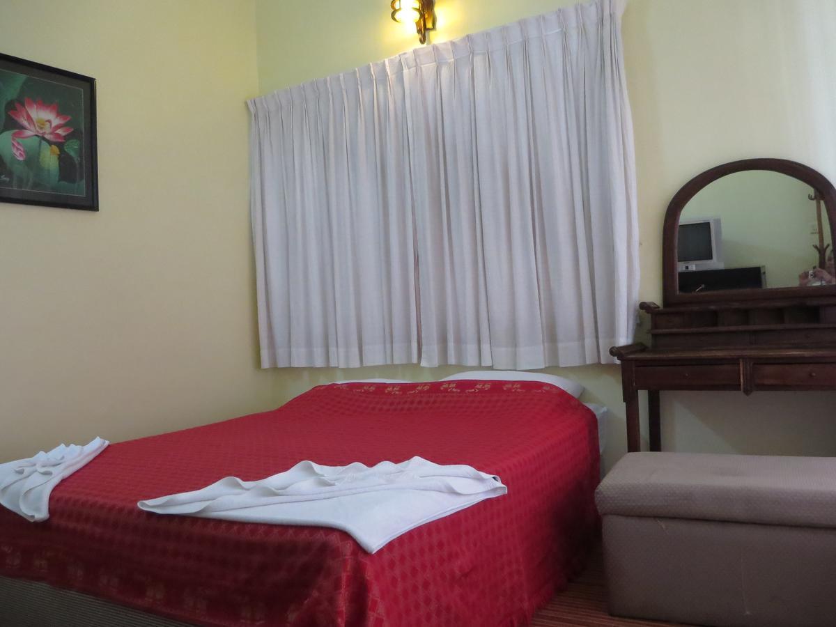 Goldie Guesthouse Phnom Penh Exterior foto